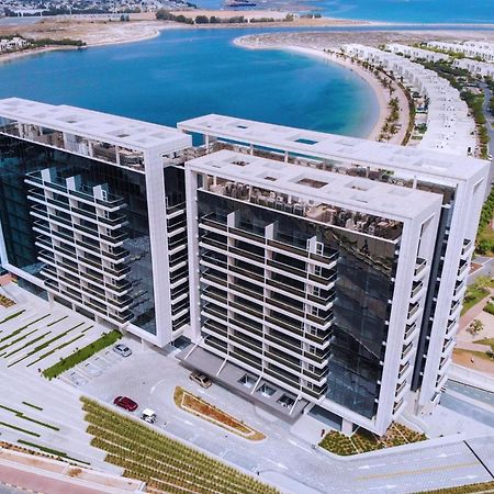 Live In The Middle Of Lagoons And Sea 라스알카이마 외부 사진