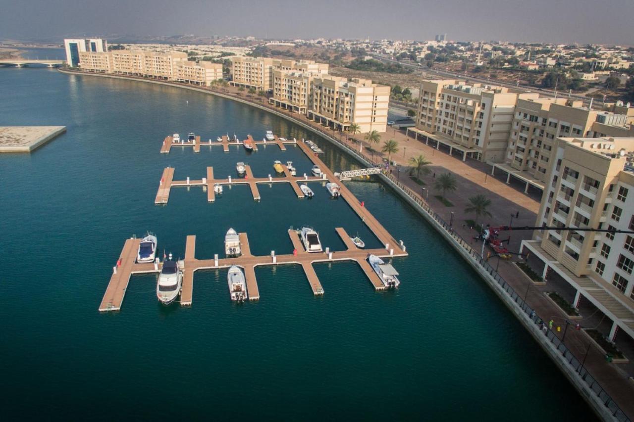 Live In The Middle Of Lagoons And Sea 라스알카이마 외부 사진